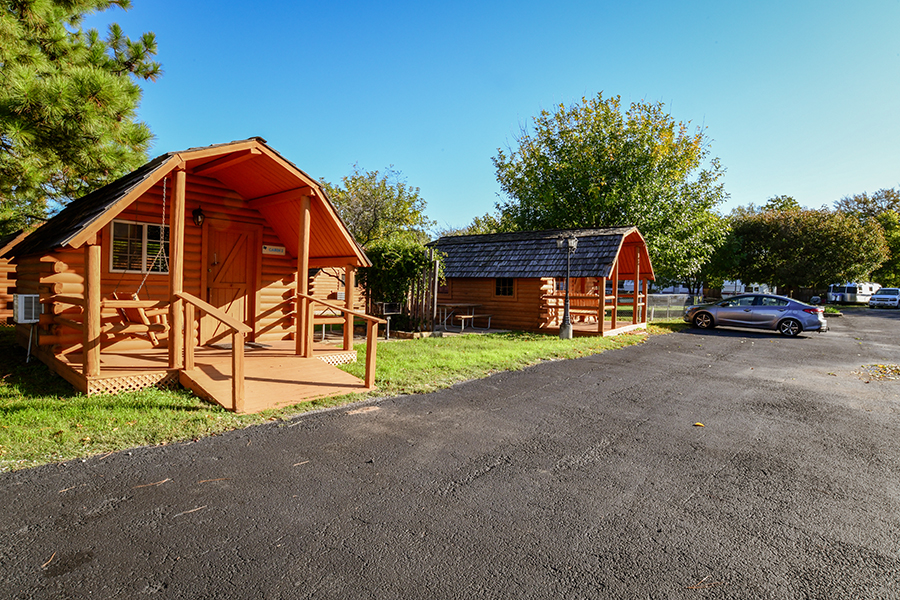 Arlington, Texas Lodging Dallas / Arlington KOA Holiday